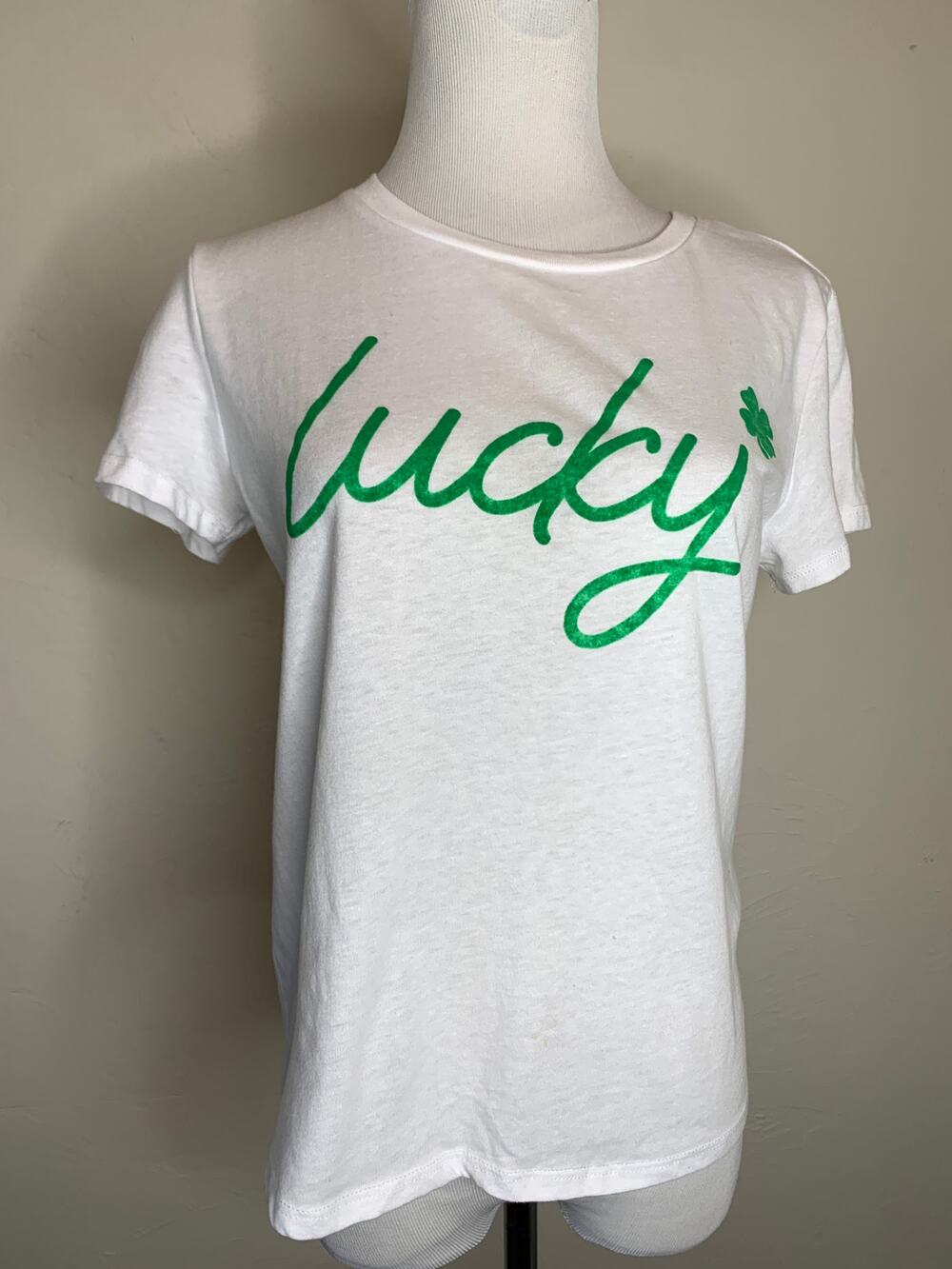 Lucky Green White Graphic T Shirt Sz Medium St Patrick's Day